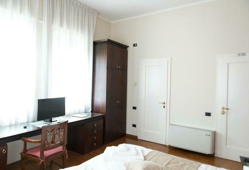 غرفة قياسية, Villa Lussana