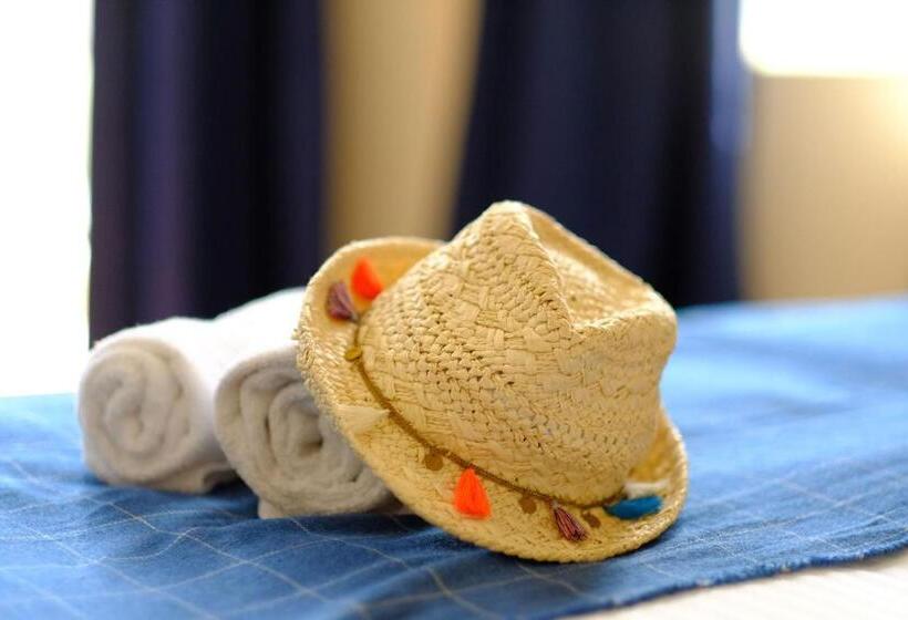 스탠다드 룸, Wakim