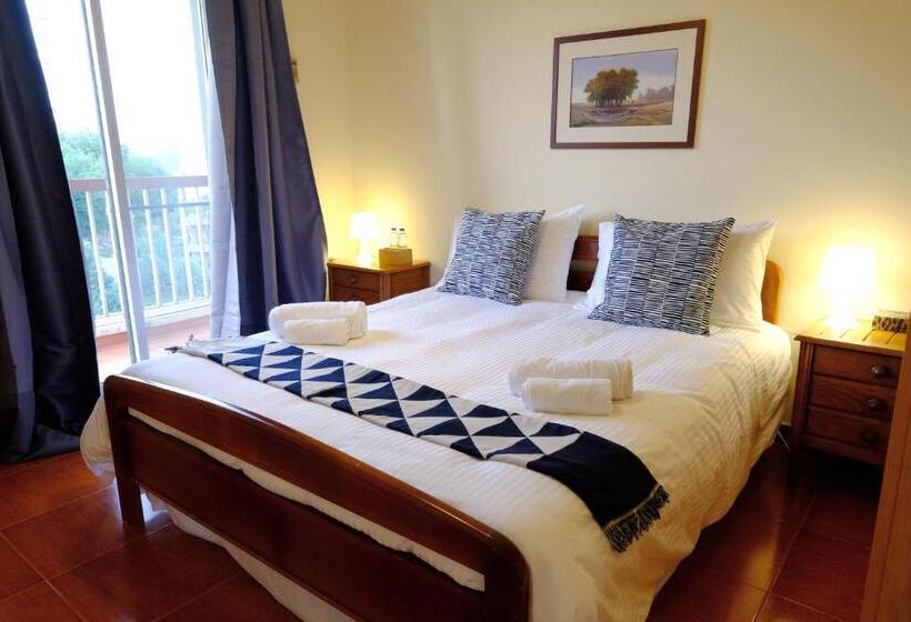 패밀리 스위트, Wakim