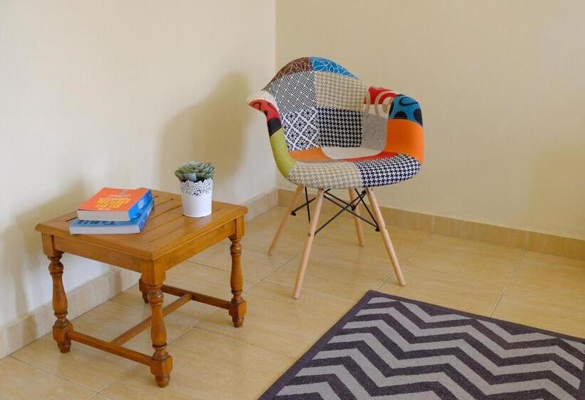 패밀리 스위트, Wakim