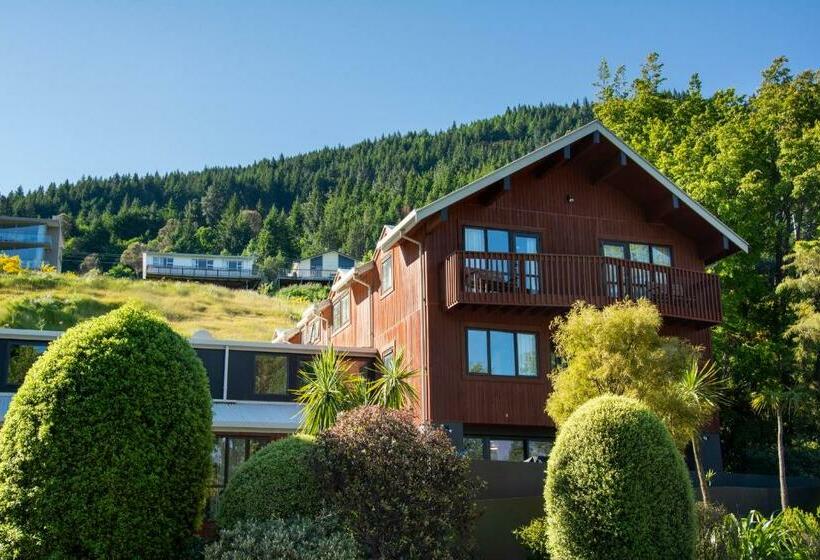سرير فى غرفة مشتركه, Haka House Queenstown Lakefront
