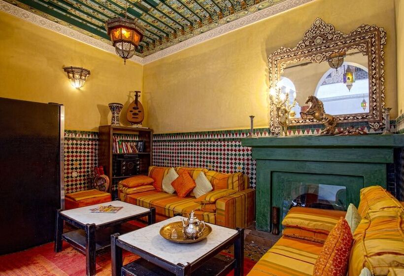 Habitación Estándar, Riad Lakhdar
