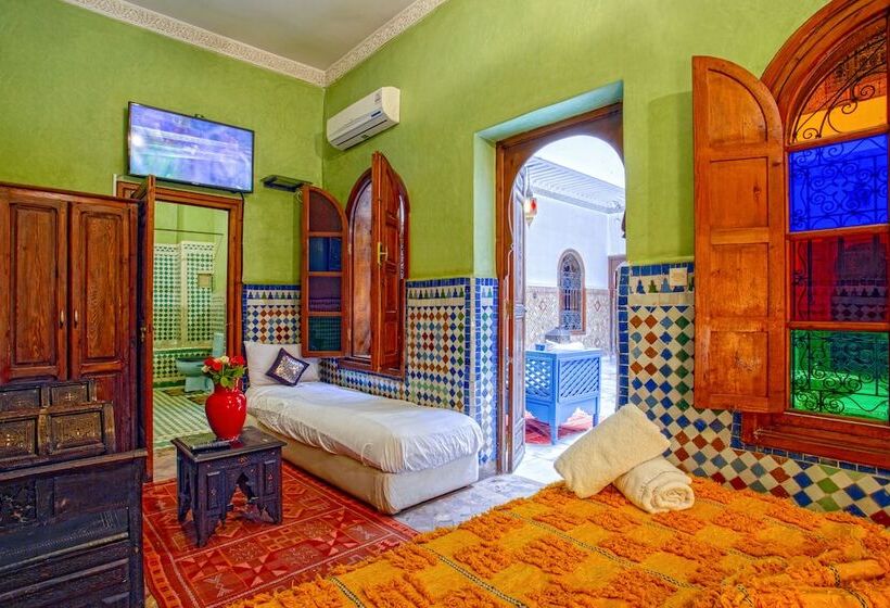 Habitación Estándar, Riad Lakhdar