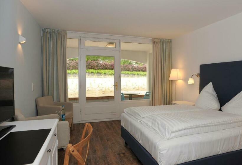 Номер Стандарт, Acqua Strande Yachthotel & Restaurant