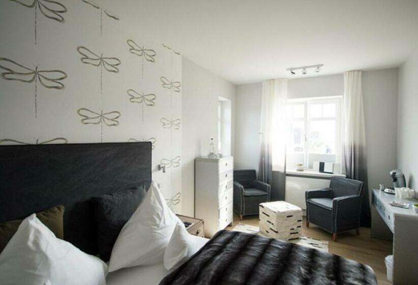 Номер Стандарт, 54° Nord