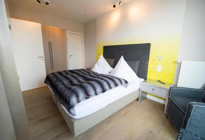 Номер Стандарт, 54° Nord