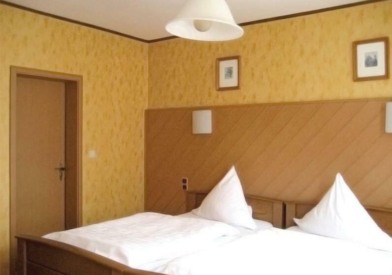 침실 1개 아파트, Alt Wassenberg