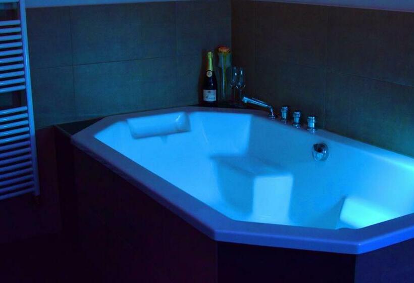 디럭스 룸, Bistro 3 Eck