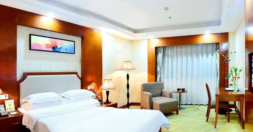 اتاق لوکس, Borrman