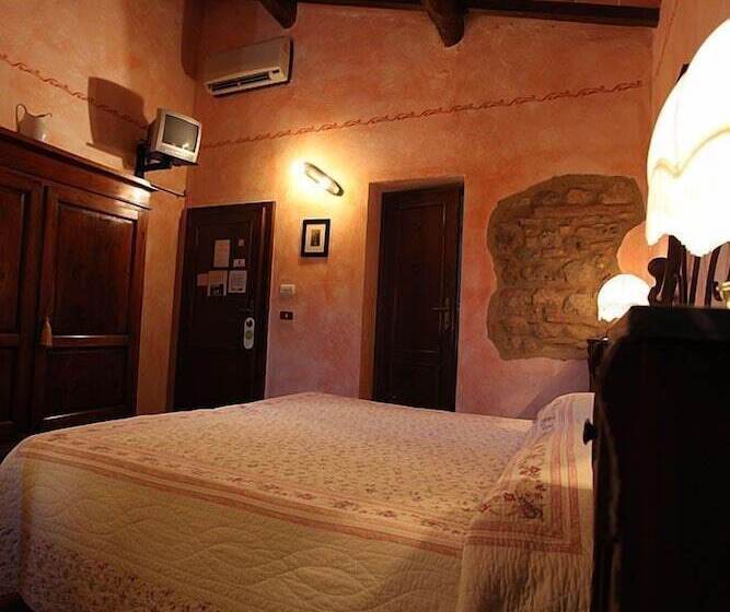 اتاق استاندارد سه نفره, Agriturismo Casanova Di Pescille