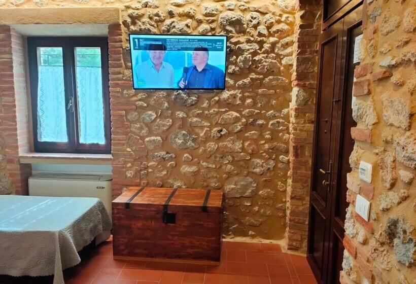 חדר סטנדרט לשלושה, Agriturismo Casanova Di Pescille