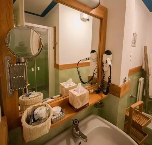اتاق استاندارد سه نفره, Chalet La Meridiana