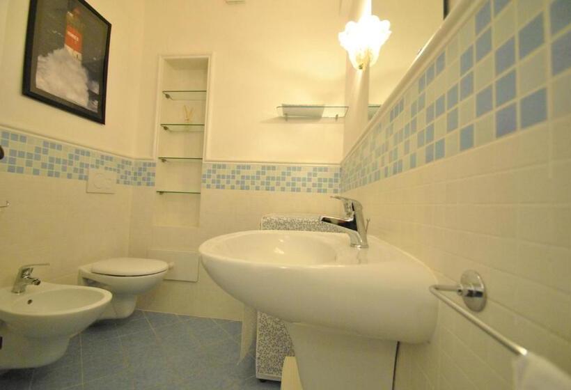 标准工作室带阳台, Fattoria Nel Parco