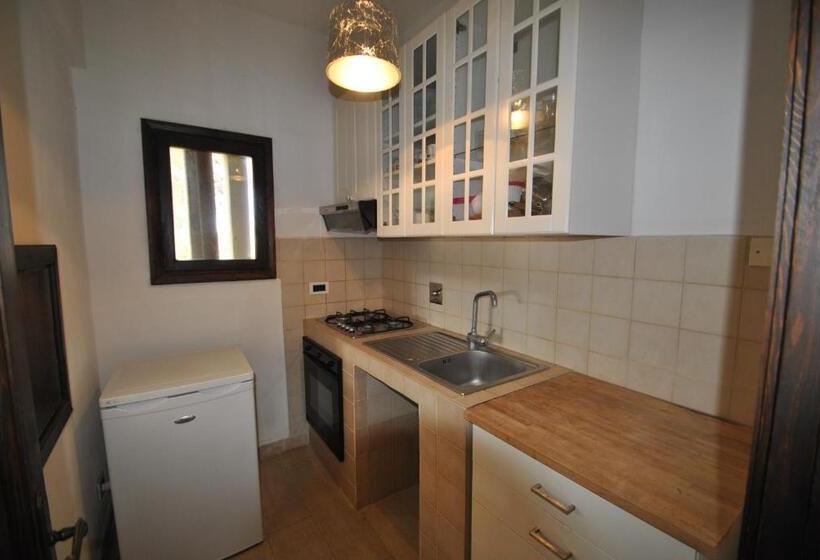 带1个卧室的带阳台的公寓, Fattoria Nel Parco