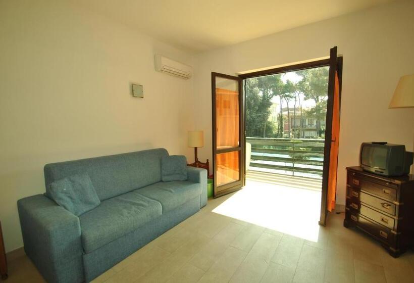 带1个卧室的带阳台的公寓, Fattoria Nel Parco