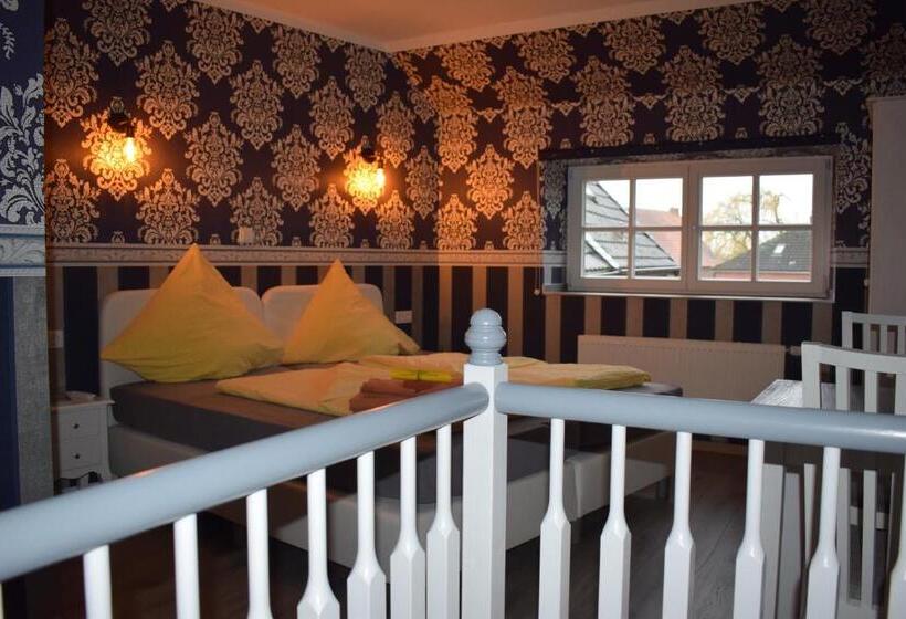 스탠다드 룸, Gastund Weinhaus Zwiebelturm