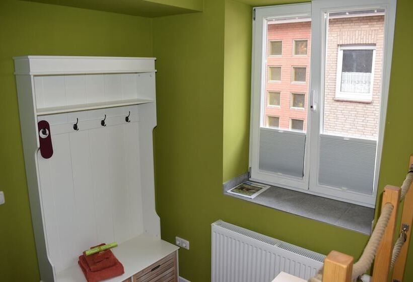 패밀리 룸, Gastund Weinhaus Zwiebelturm