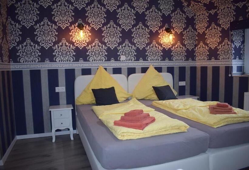 스탠다드 룸, Gastund Weinhaus Zwiebelturm