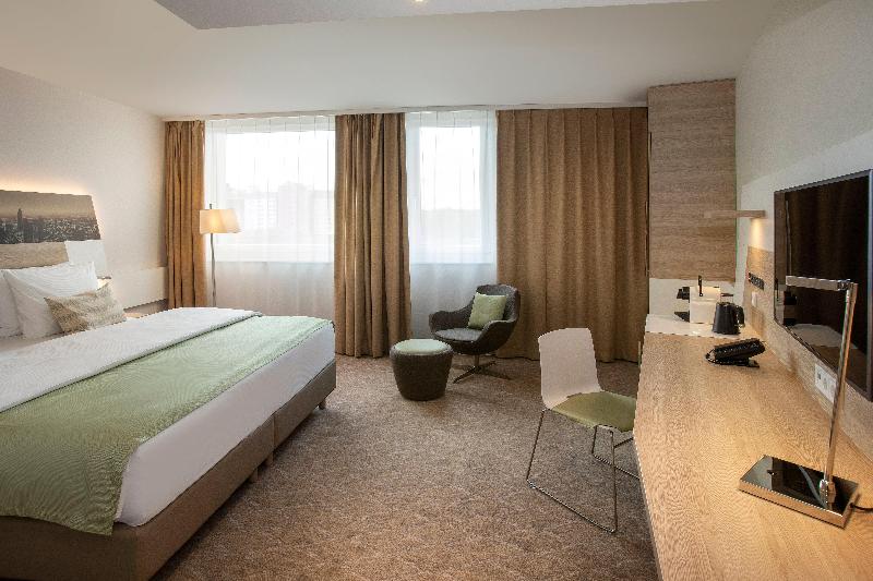 高级客房, Holiday Inn Frankfurt Airport, An Ihg