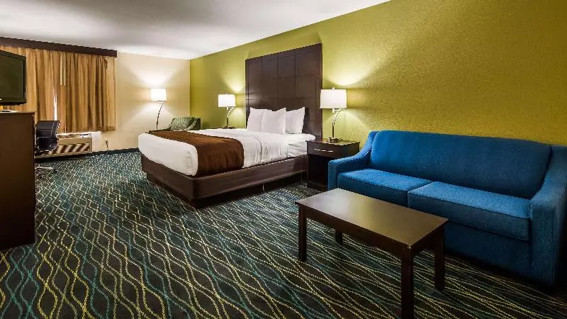 اتاق استاندارد با تخت دو نفره بزرگ برای معلولان, Holiday Inn Frankfurt Airport, An Ihg
