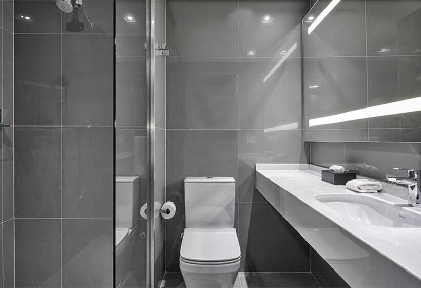 חדר סטנדרט מותאם לאדם עם מוגבלויות, Intercity Porto Maravilha