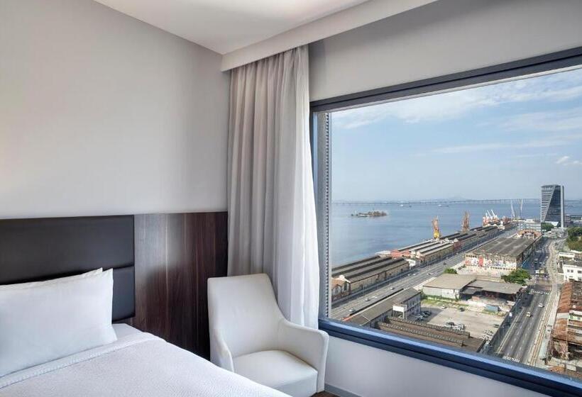 חדר סטנדרט מותאם לאדם עם מוגבלויות, Intercity Porto Maravilha