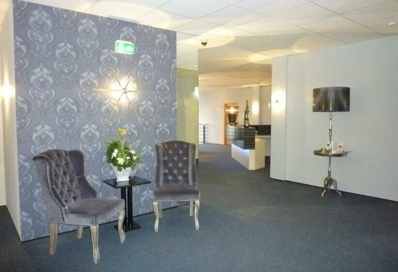 스탠다드 룸, Komm  In