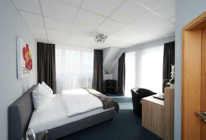 Номер Стандарт Индивидуальный, Komm In