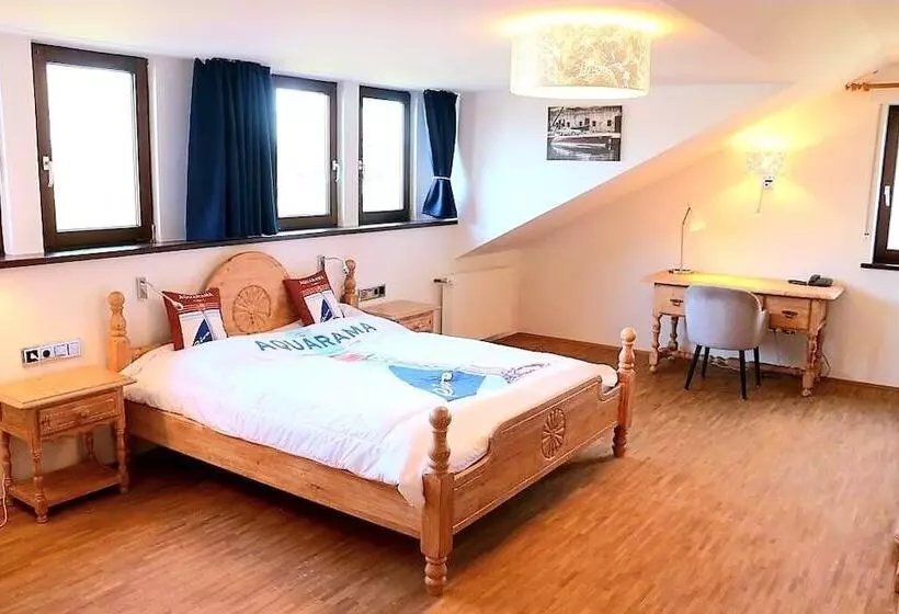 Superior-huone, Landhaus Sassenhof