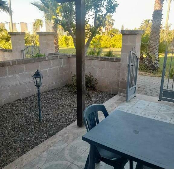 بنجلو قياسى, Oasi Del Visir Resort