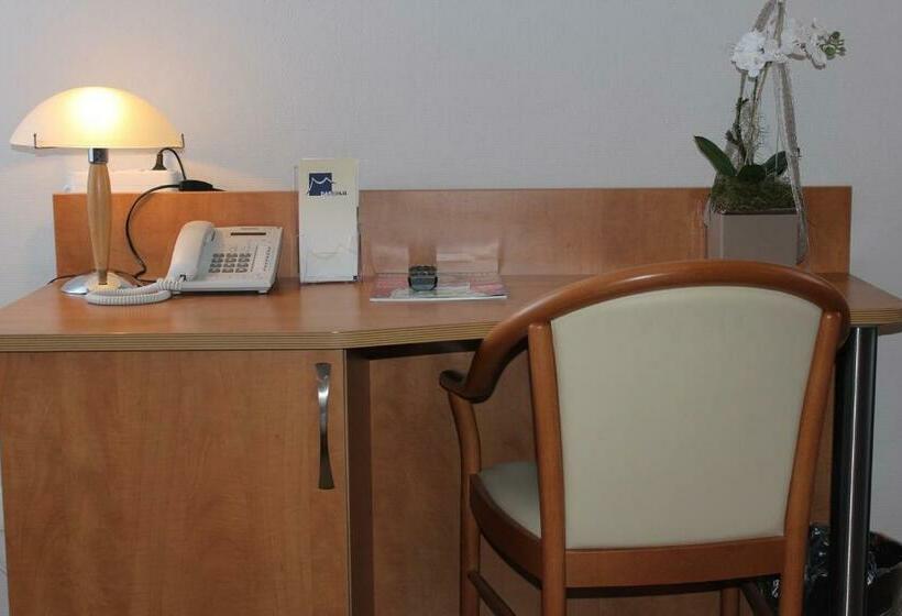 标准间, Rendsburg