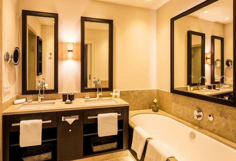 غرفة ديلوكس, Severin's Resort & Spa