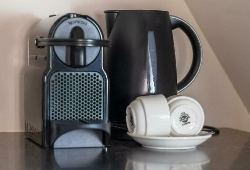 수피리어 룸, Abbey Abcoude