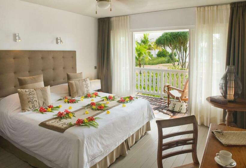 اتاق استاندارد با چشمانداز دریاچه, Raiatea Lodge