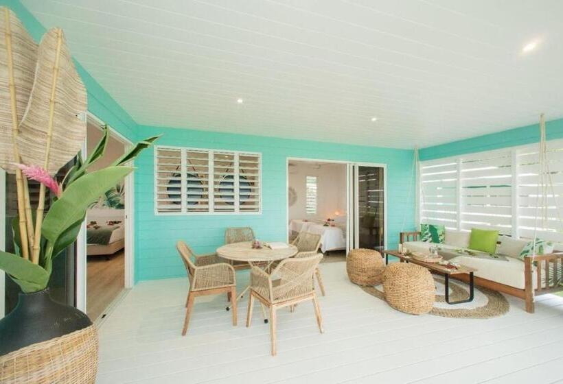 بانگلوی خانوادگی با چشمانداز دریا, Raiatea Lodge