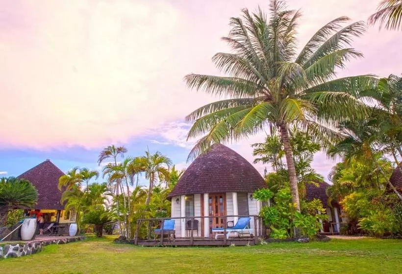 بانگلوی استاندارد با چشم‌انداز دریا, Le Lagoto Resort & Spa