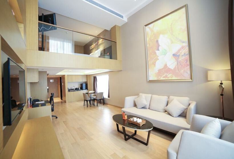 高级大房间, Pullman Shishi Mattison