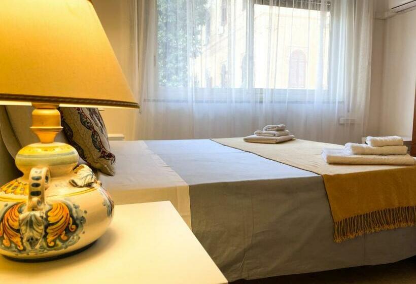 标准间, B&b Dietro Il Politeama