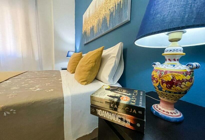 带共用浴室的标准房间, B&b Dietro Il Politeama