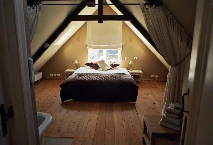 اتاق استاندارد, B&b 1669