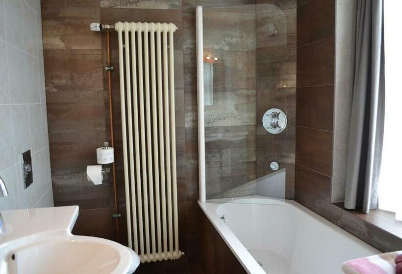 コンフォートルーム, B&b Le Tapis Rouge