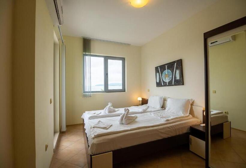 Апартаменты 2 Спальни с Балконом, Byala Panorama Resort