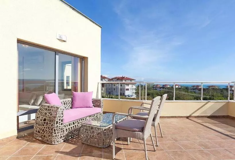 海の見える3ベッドルームアパートメント, Byala Panorama Resort