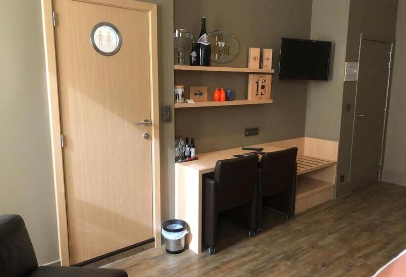 חדר דלוקס, Duivels Paterke Harelbeeksestraat 29, 8500 Kortrijk