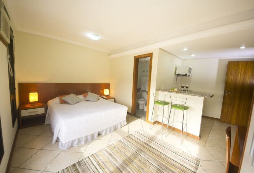 Номер Deluxe, Edifício Metropolis