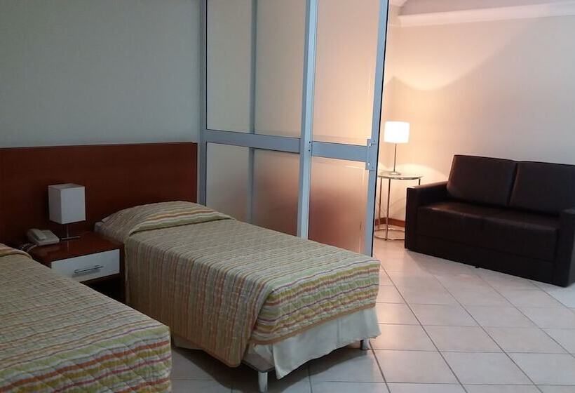 Номер Superior, Edifício Metropolis