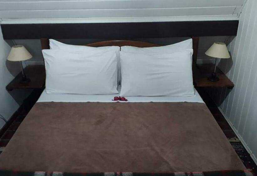 شاليه غرفة نوم واحدة, Grunwald Chales