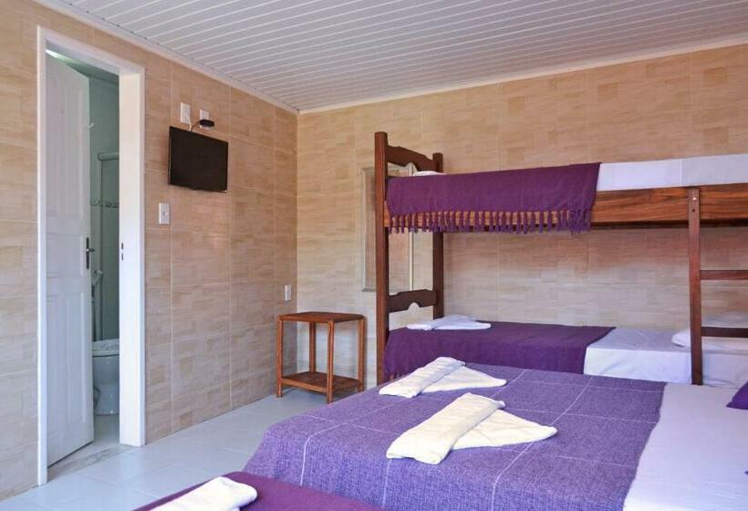 غرفة عادية خماسية, Pousada Aconchego