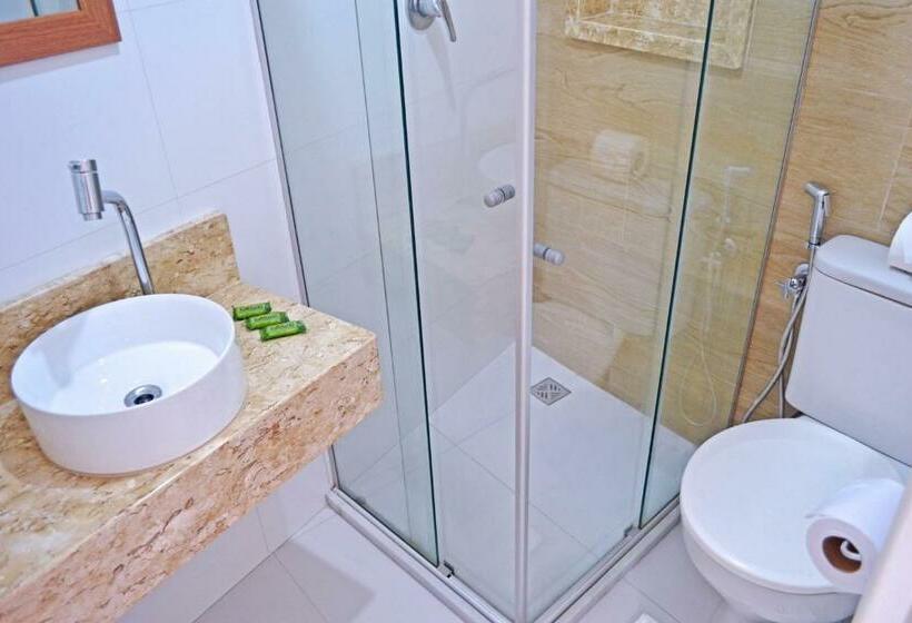 غرفة قياسية مزوَّدة بشُرفة, Pousada Aconchego