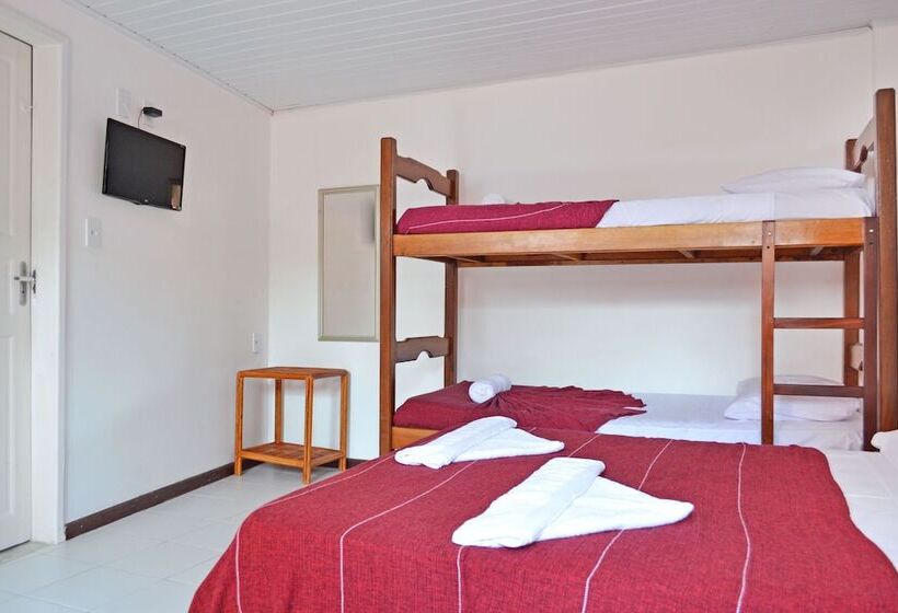 غرفة عادية خماسية, Pousada Aconchego